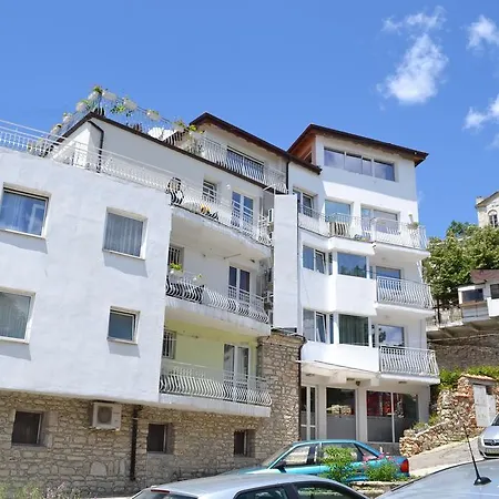 Family Magnolia Balchik