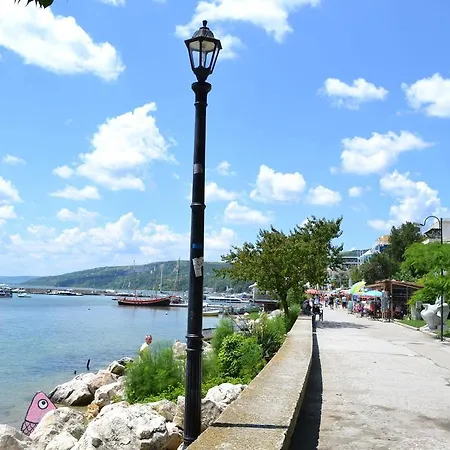 Family Magnolia Ξενοδοχείο 2*