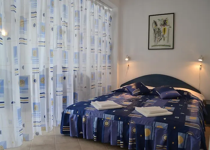 Family Magnolia 2* Balchik