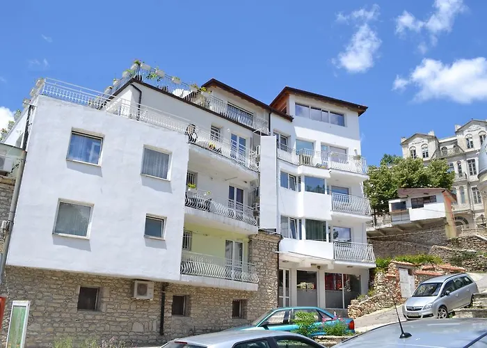 Family Magnolia Balchik