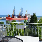 Family Magnolia Hotel 2*