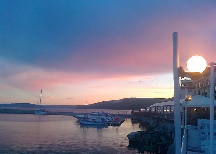 Family Magnolia Hotel 2*